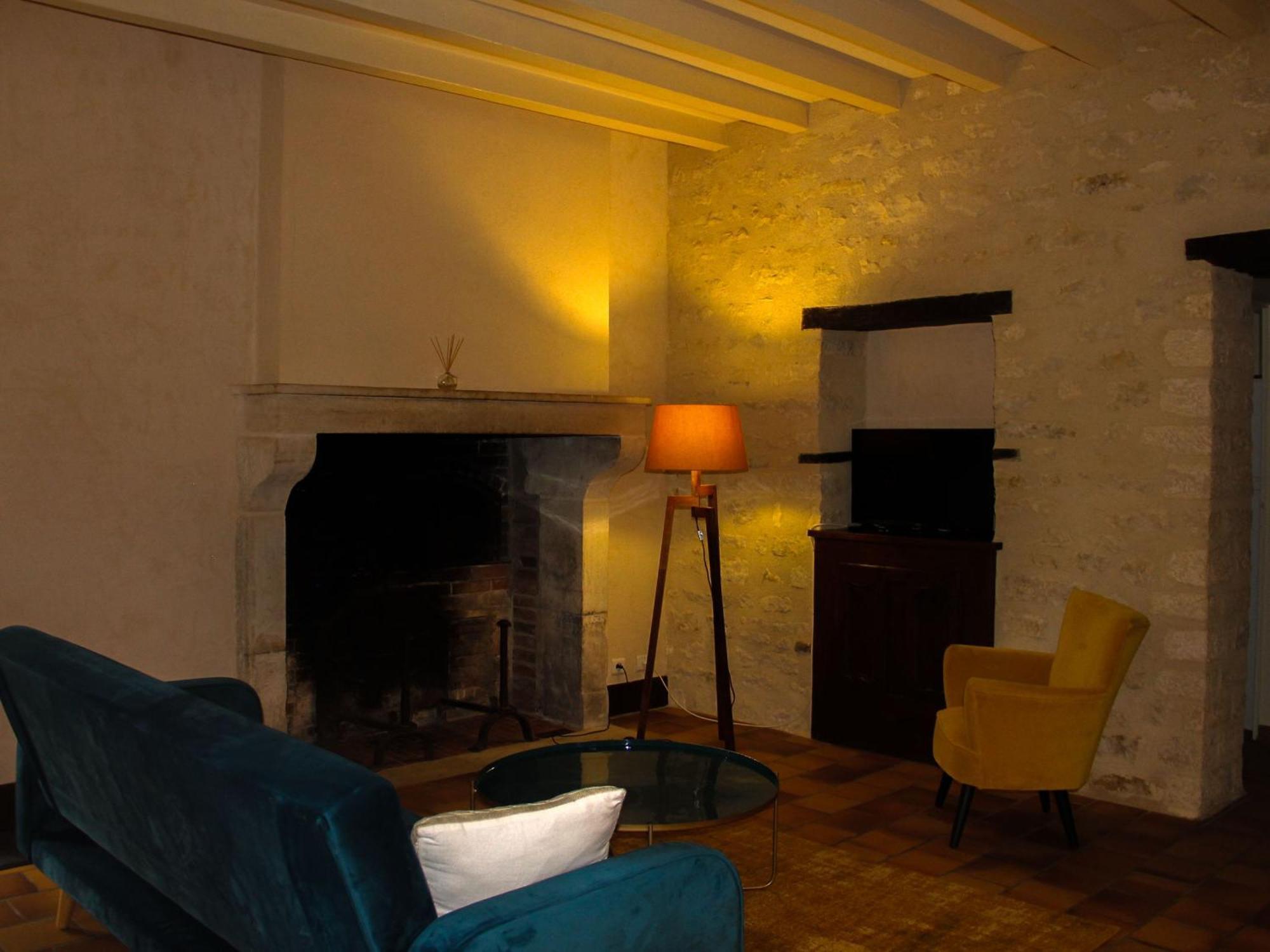 Gite Haut De Gamme Pres De L'Abbaye De Noirlac - Sejour Tout Confort Avec Jardin Et Terrasses - Fr-1-586-13 Bruere-Allichamps Bagian luar foto